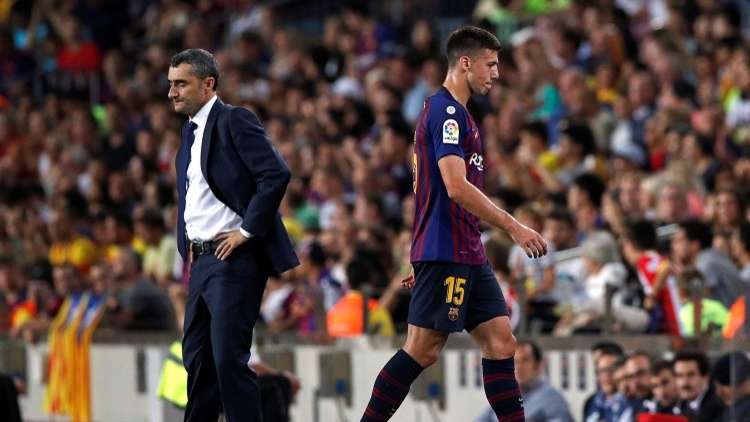 شاهد.. لقطة طرد لاعب برشلونة