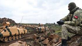 الجيش التركي يُدمّر مواقع للأكراد في 