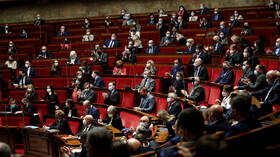 مجلس النواب الفرنسي يوافق على مشروع قانون بشأن تغير المناخ لجعل الاقتصاد صديقا للبيئة