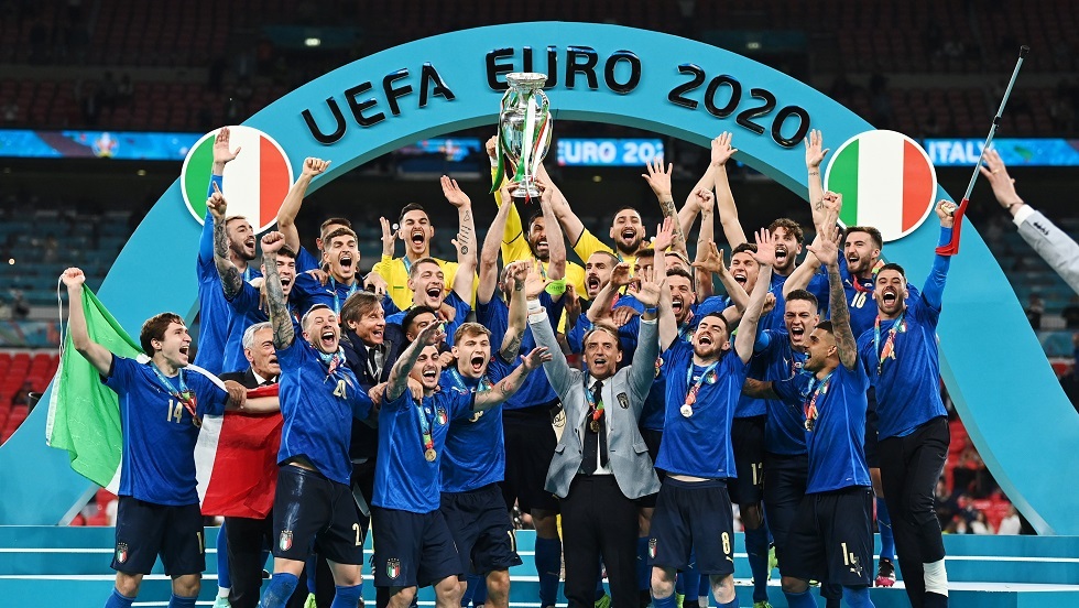 إيطاليا تتوج بلقب بطولة كأس أمم أوروبا لكرة القدم 