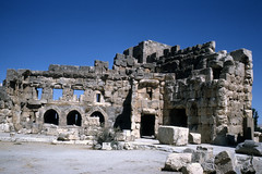 LB Baalbek Temple of Jupiter (W63-K56-33)
