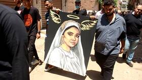 مصر.. الكشف عن رد فعل والدة نيرة أشرف بعد رؤية فيديو جثتها في المشرحة