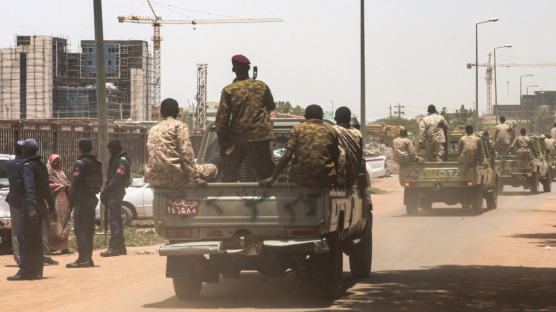 السودان.. احتدام الخلاف بين الجيش والدعم السريع حول خرق الهدنة الإنسانية